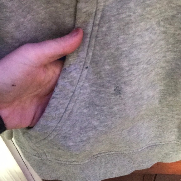 Grey Nike hoodie - Picture 2 of 3